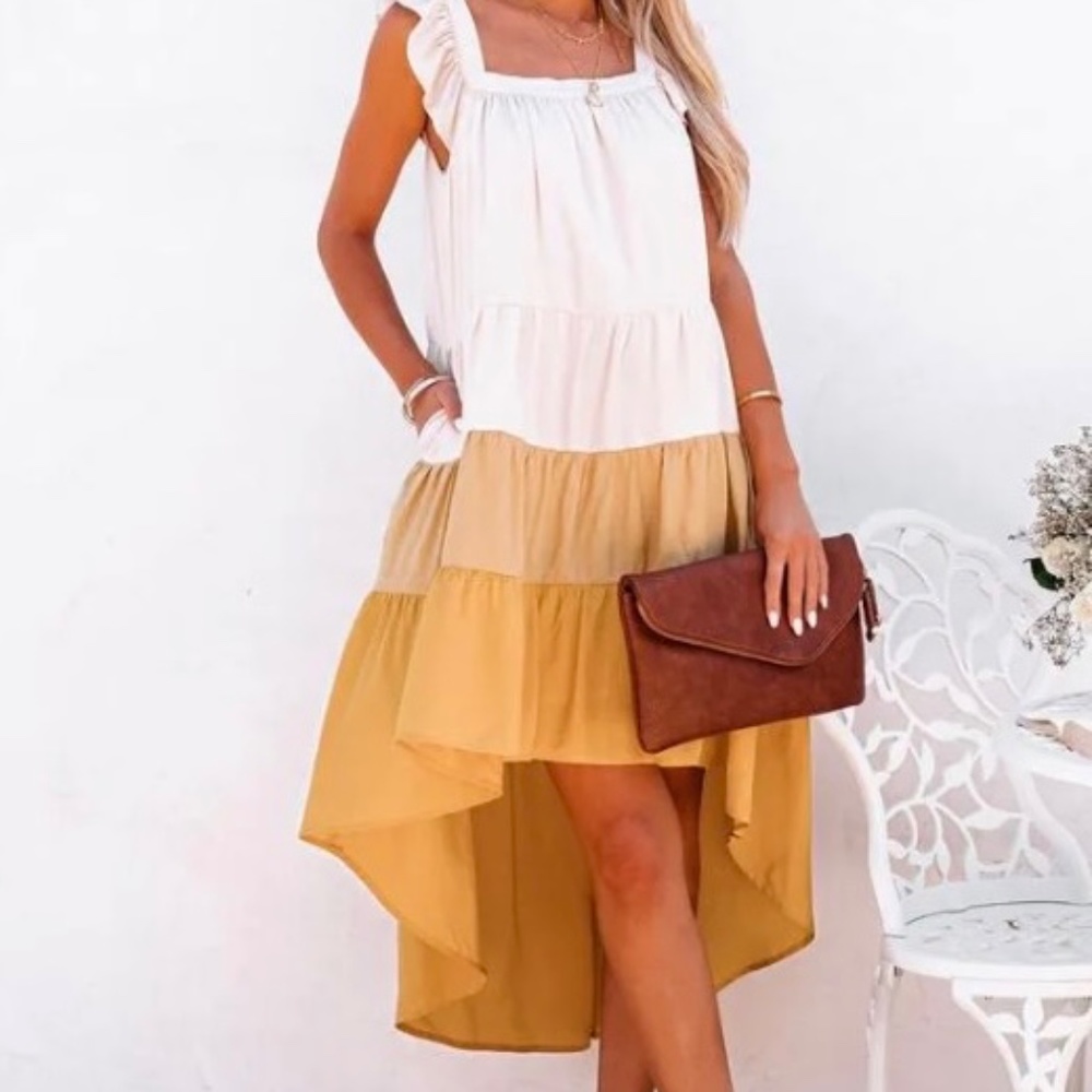 NWT Vici midi dress small